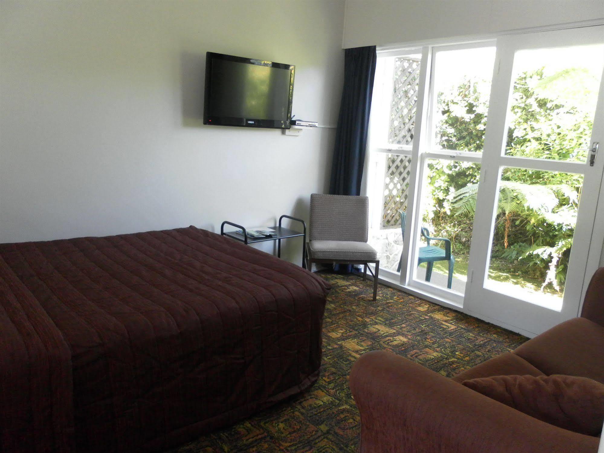 Beachside Sunnyvale Motel Picton Kültér fotó