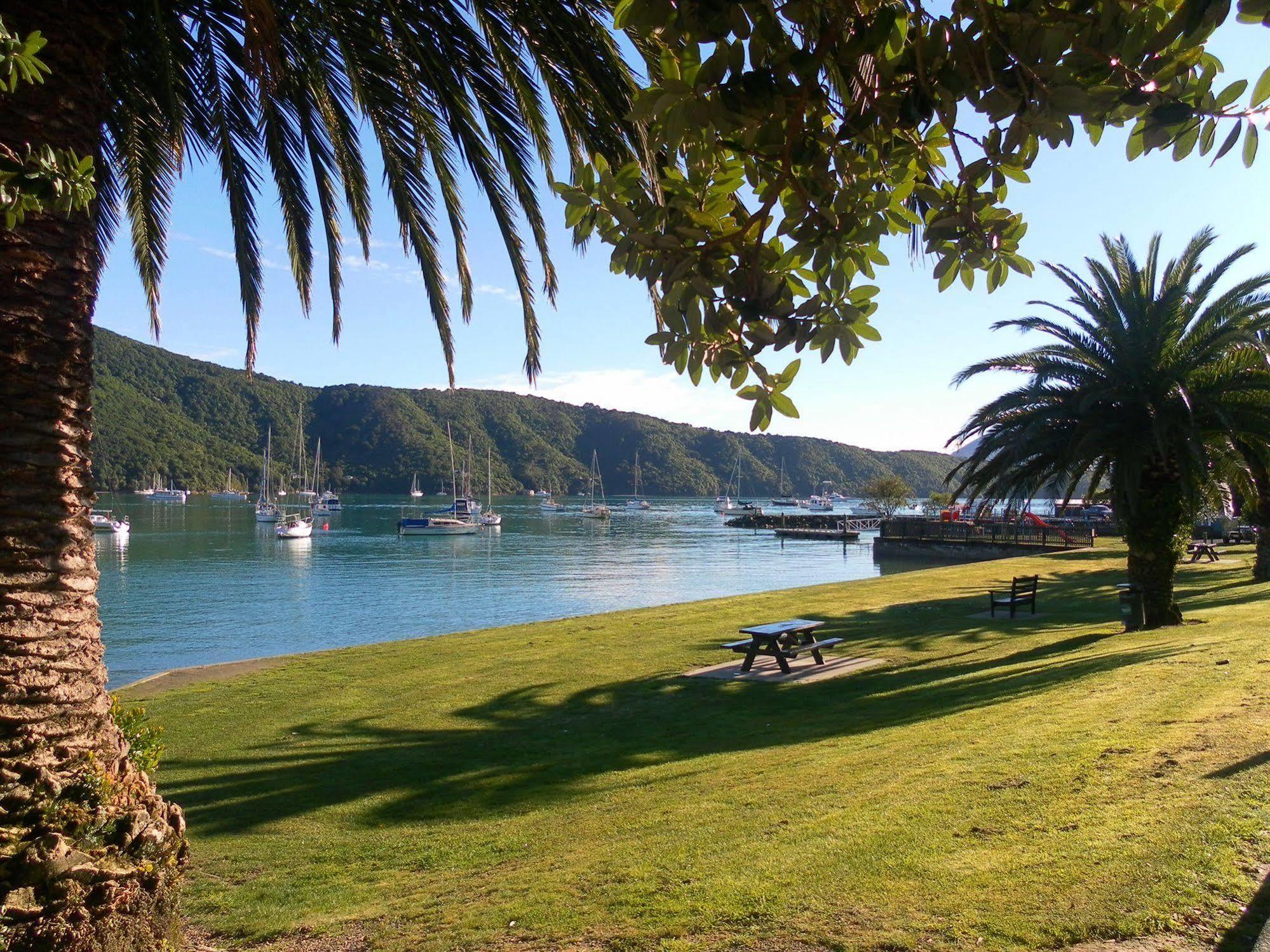 Beachside Sunnyvale Motel Picton Kültér fotó