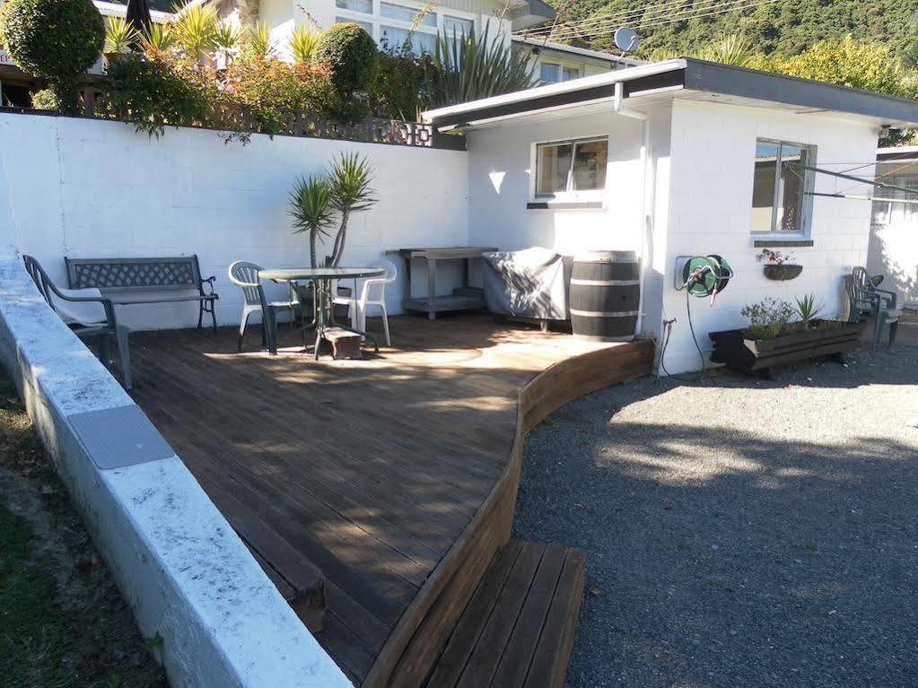 Beachside Sunnyvale Motel Picton Kültér fotó