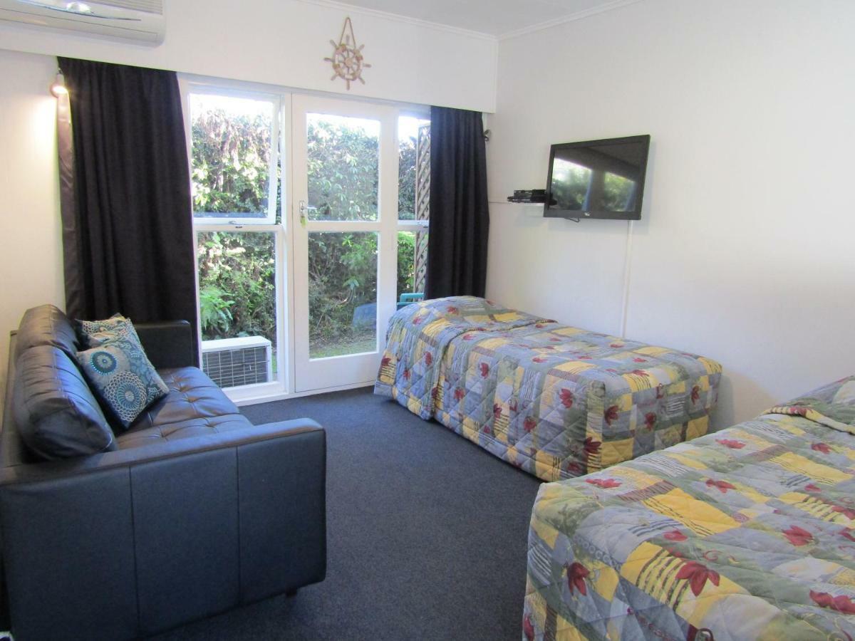 Beachside Sunnyvale Motel Picton Kültér fotó